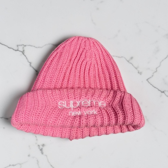 Supreme Other - Supreme Pink Knit Hat